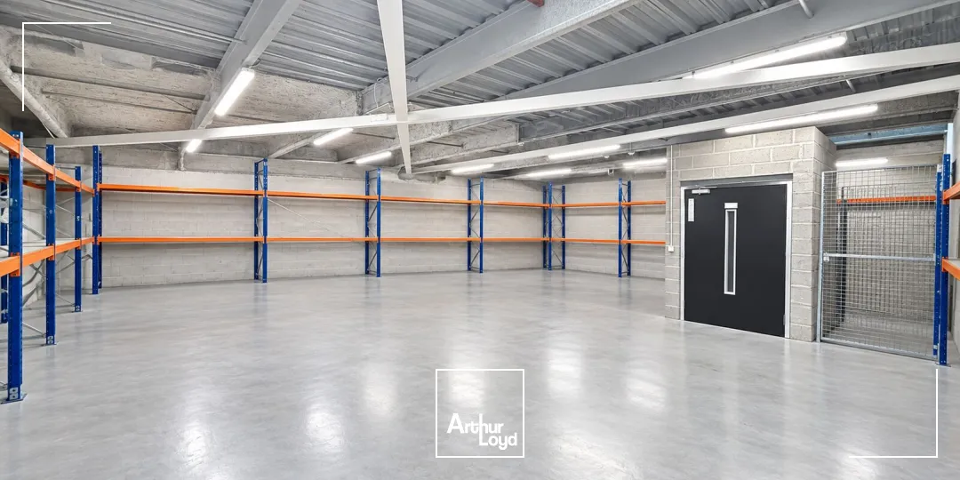 Locaux d'activité & Entrepôts - Location - NANTERRE - 92000 - 798-798 - 7951575
