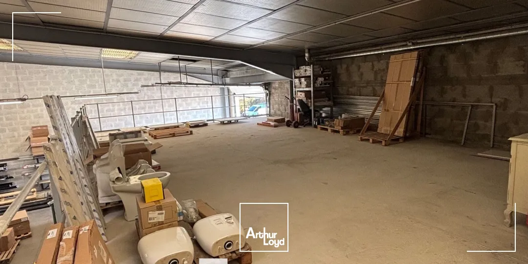 Locaux d'activité & Entrepôts - Location - DECINES CHARPIEU - 69150 - 630-630 - 7951814