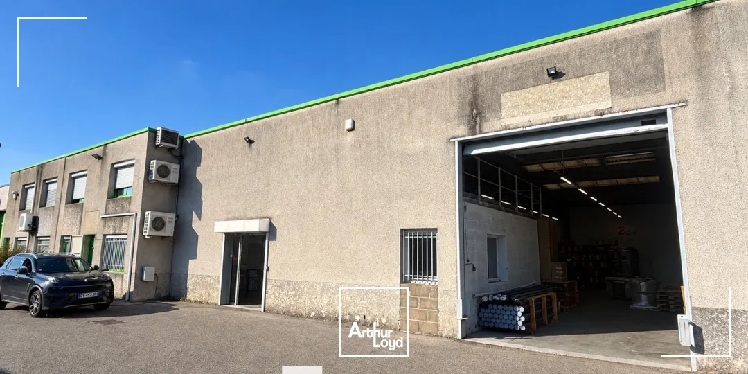 Locaux d'activité & Entrepôts - Location - DECINES CHARPIEU - 69150 - 630-630 - 7951811