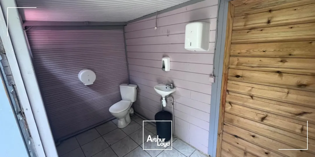 Locaux commerciaux - Location - Sainte Luce - 97228 - 70-70 - 7951926