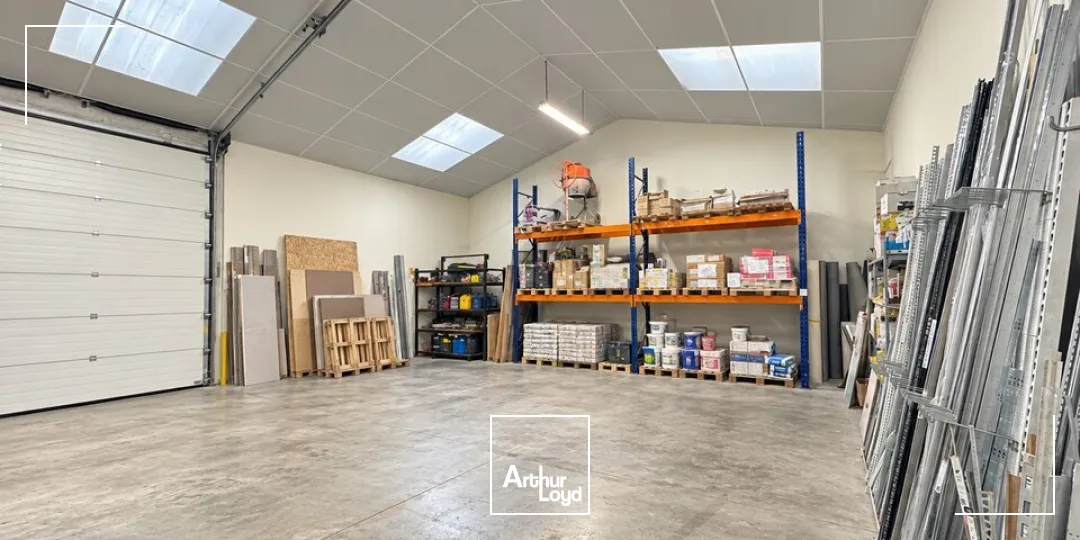 Locaux d'activité & Entrepôts - Vente - VÉRETZ - 37270 - 250-250 - 7952074