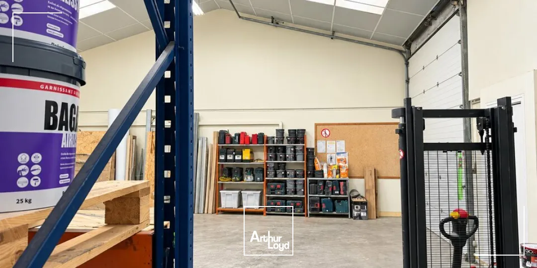 Locaux d'activité & Entrepôts - Vente - VÉRETZ - 37270 - 250-250 - 7952075