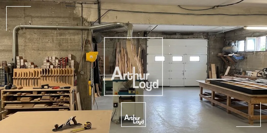 Locaux d'activité & Entrepôts - Location - NIMES - 30000 - 143-143 - 7952212