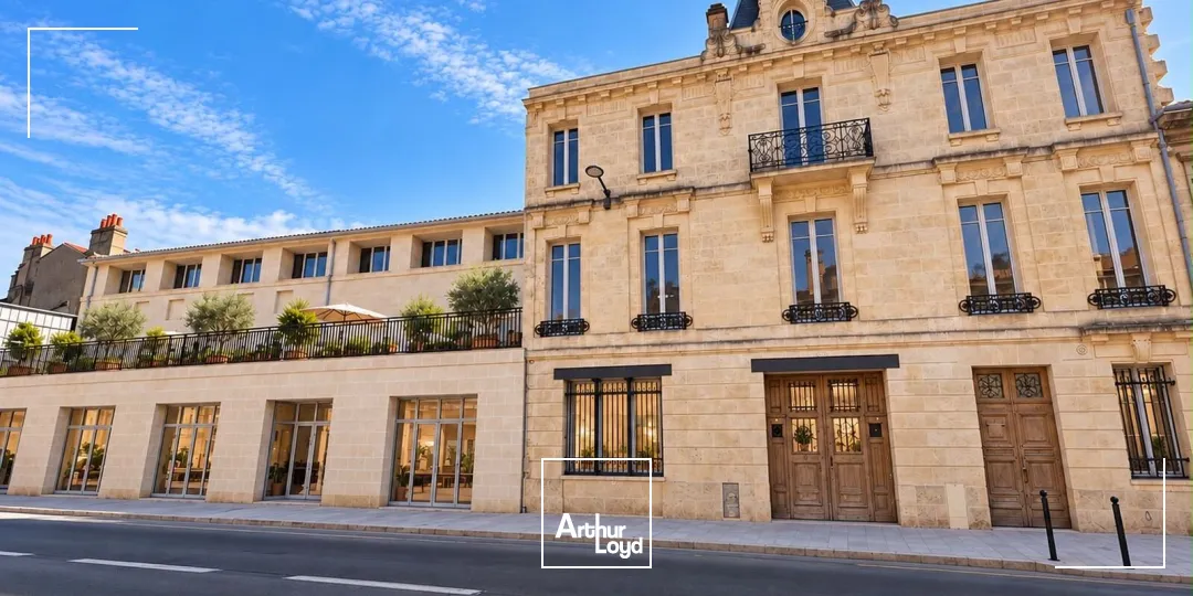 Locaux commerciaux - Location - BORDEAUX - 33000 - 145.1-310.85 - 7952356