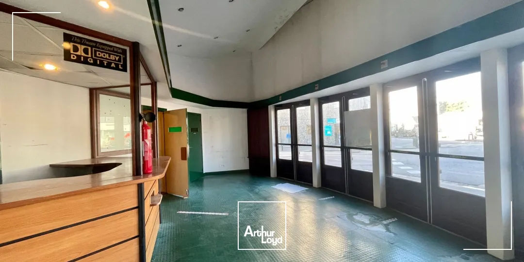 Locaux commerciaux - Vente - PONT AUDEMER - 27500 - 1200-1200 - 7952409