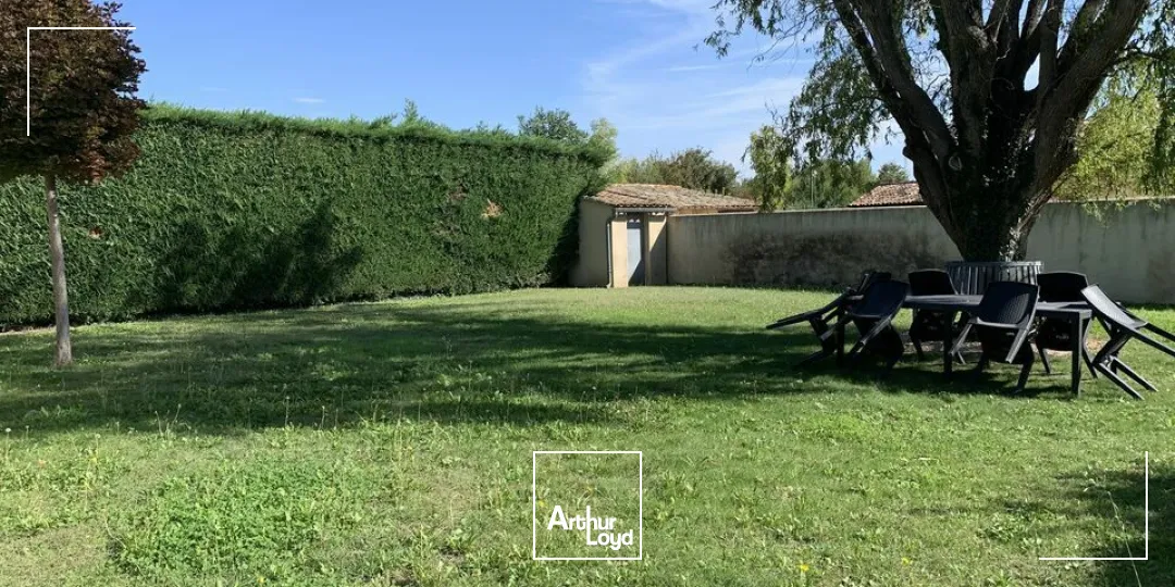 Bureaux - Vente - ENTRAIGUES-SUR-LA-SORGUE - 84320 - 240-240 - 7952841