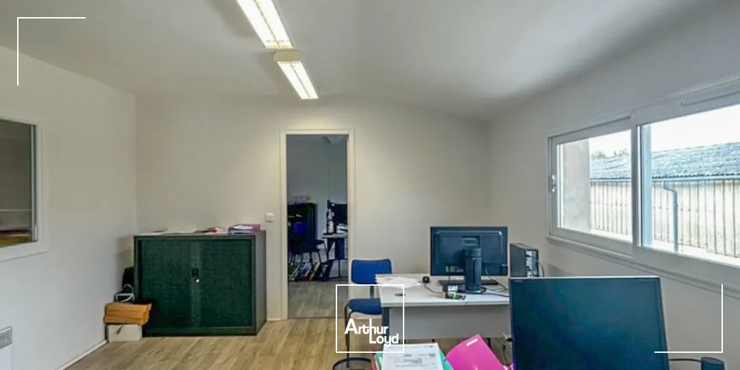 Locaux d'activité & Entrepôts - Location - BRIVE LA GAILLARDE - 19100 - 320-320 - 7952910