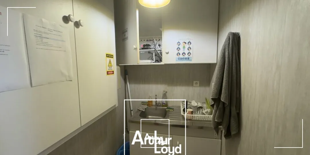 Bureaux - Location - PÉRIGUEUX - 24000 - 80-80 - 7952932