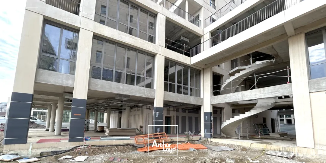Locaux commerciaux - Location - BORDEAUX - 33800 - 253.3-253.3 - 7953192
