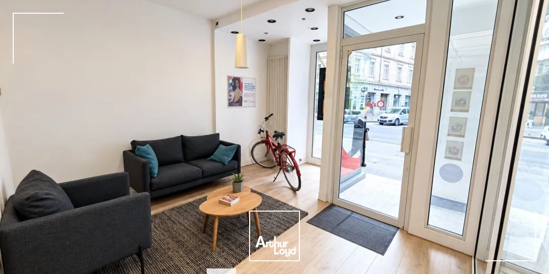 Locaux commerciaux - Location - LYON - 69003 - 137.6-137.6 - 7953772