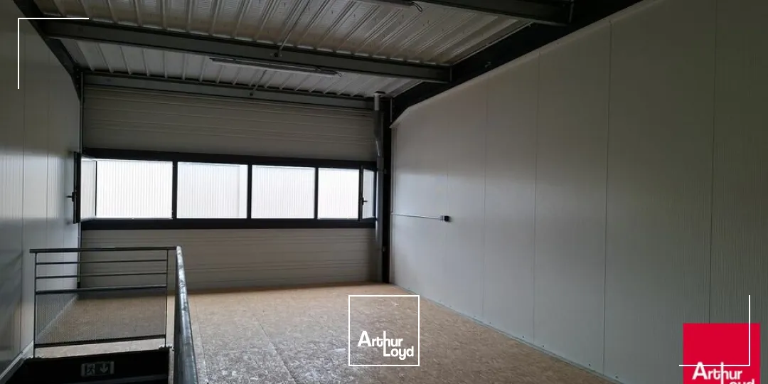 Locaux d'activité & Entrepôts - Location - LA CHAPELLE-SAINT-AUBIN - 72650 - 1035-1035 - 7953985