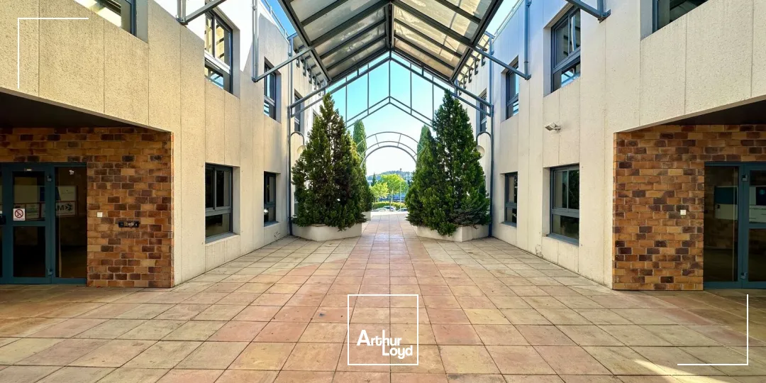 Bureaux - Location - AIX EN PROVENCE - 13290 - 135-963 - 7954127