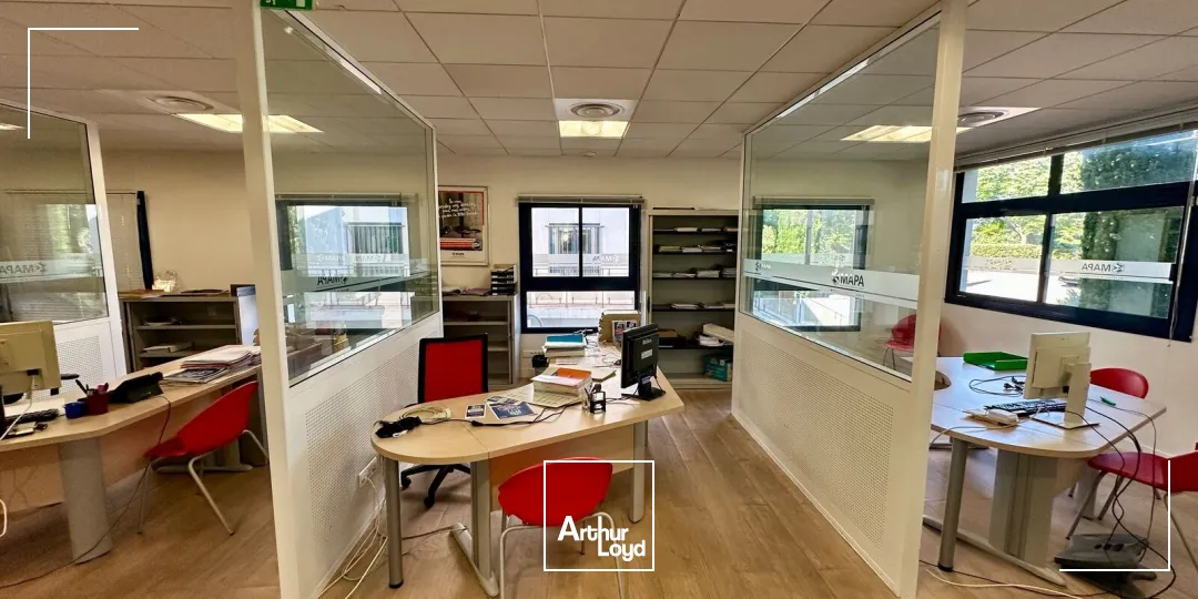 Bureaux - Location - AIX EN PROVENCE - 13290 - 135-963 - 7954129