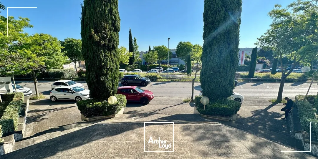 Bureaux - Location - AIX EN PROVENCE - 13290 - 135-963 - 7954133