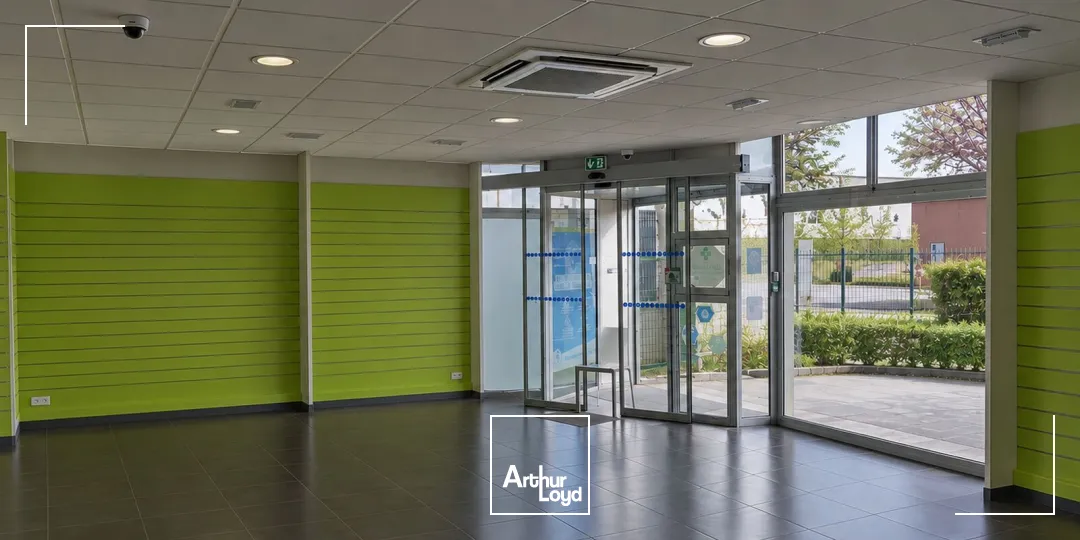 Locaux commerciaux - Vente - OSNY - 95520 - 150-150 - 7954501