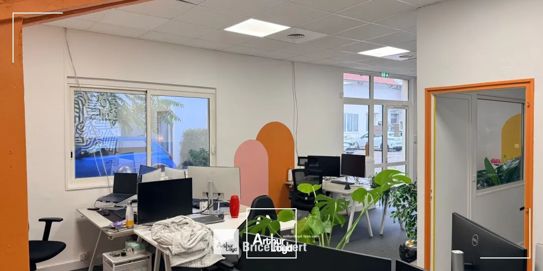 Bureaux - Location - LYON - 69006 - 140-410 - 7954712