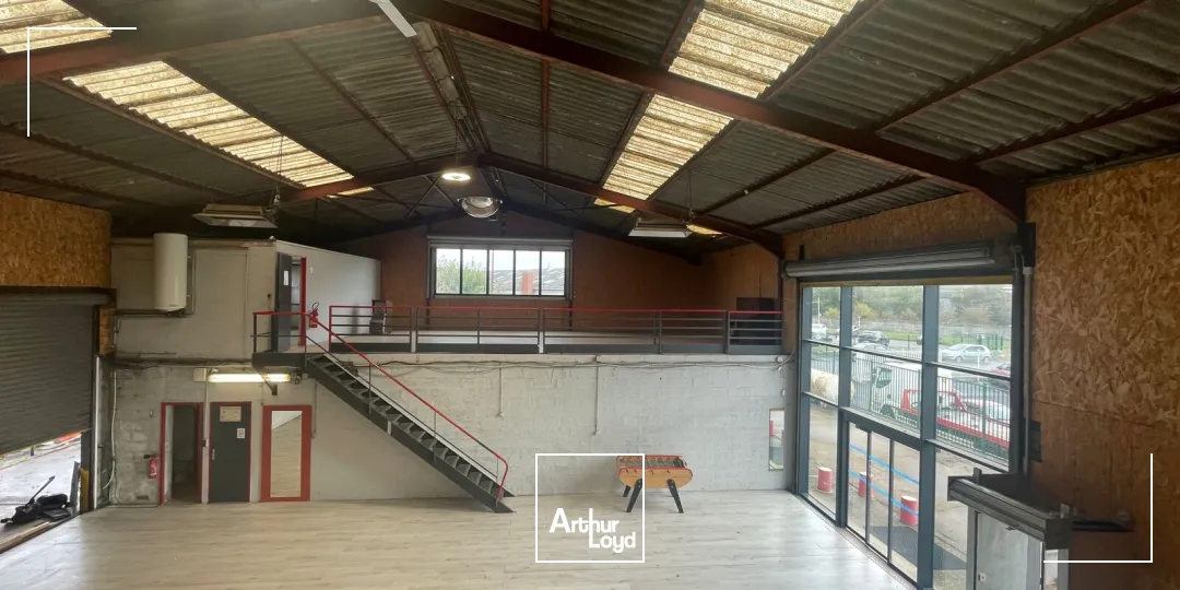Locaux d'activité & Entrepôts - Location - MERU - 60110 - 702-702 - 7956116