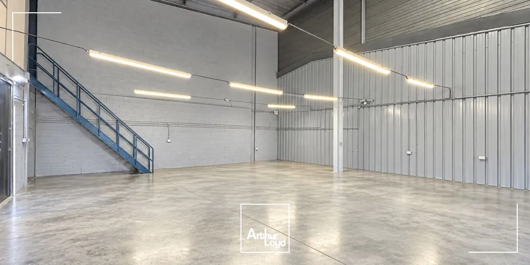 Locaux d'activité & Entrepôts - Location - AIX EN PROVENCE - 13290 - 175-175 - 7956211