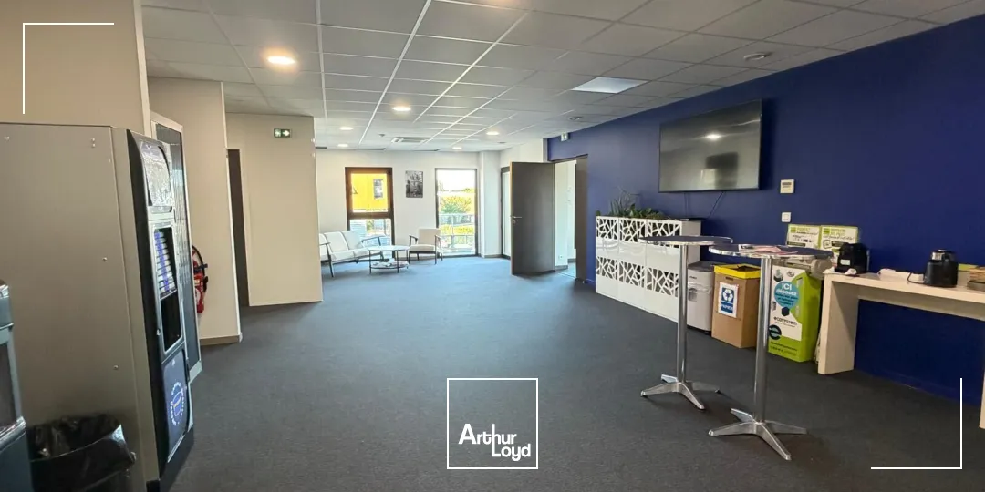 Locaux d'activité & Entrepôts - Vente - CANEJAN - 33610 - 721.5-1481.4 - 7956331