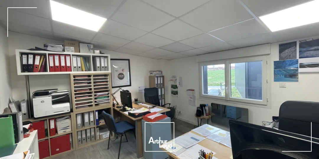 Locaux d'activité & Entrepôts - Location - BOURG ACHARD - 27310 - 240-240 - 7956485