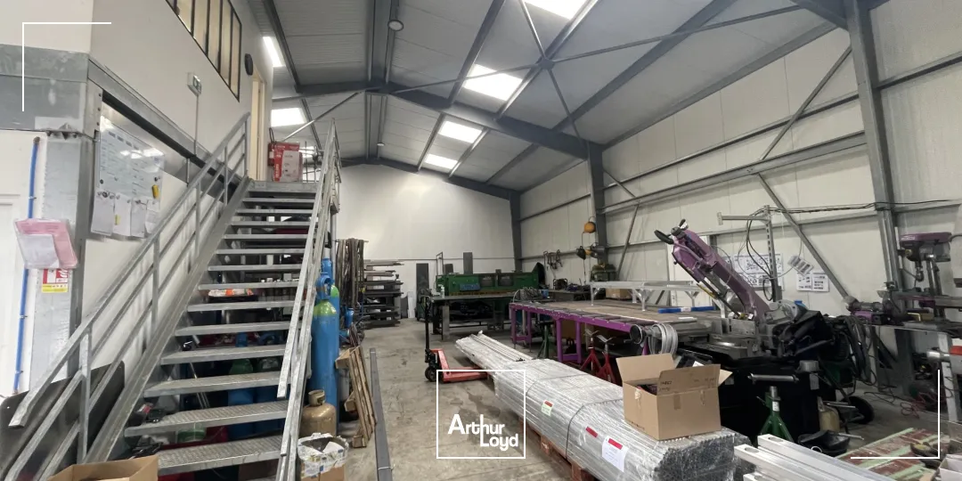 Locaux d'activité & Entrepôts - Location - BOURG ACHARD - 27310 - 240-240 - 7956479