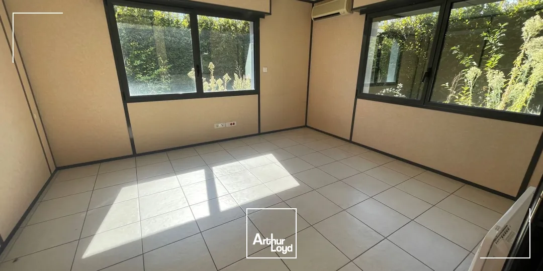 Bureaux - Vente - LE VAL D'HAZEY - 27600 - 400-400 - 7956489