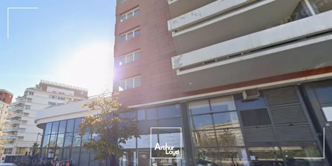 Locaux commerciaux - Location - MARSEILLE - 13008 - 77-449 - 7956588