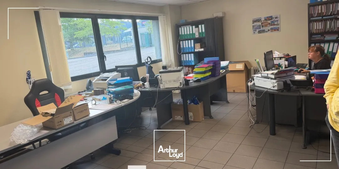 Locaux d'activité & Entrepôts - Vente - RILLIEUX LA PAPE - 69140 - 1995-1995 - 7956818