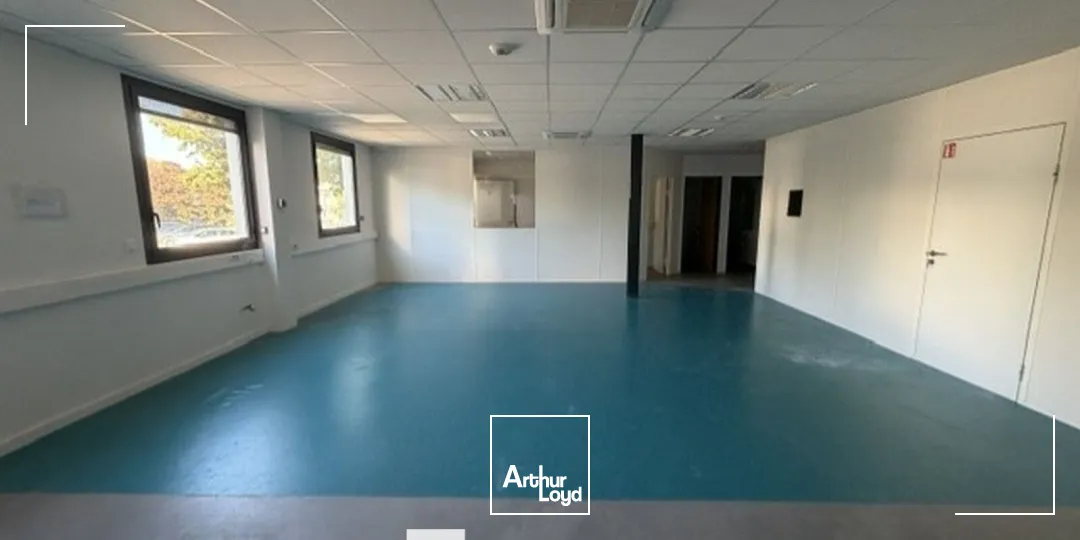 Bureaux - Location - CHAMPAGNE AU MONT D'OR - 69410 - 134-134 - 7956830