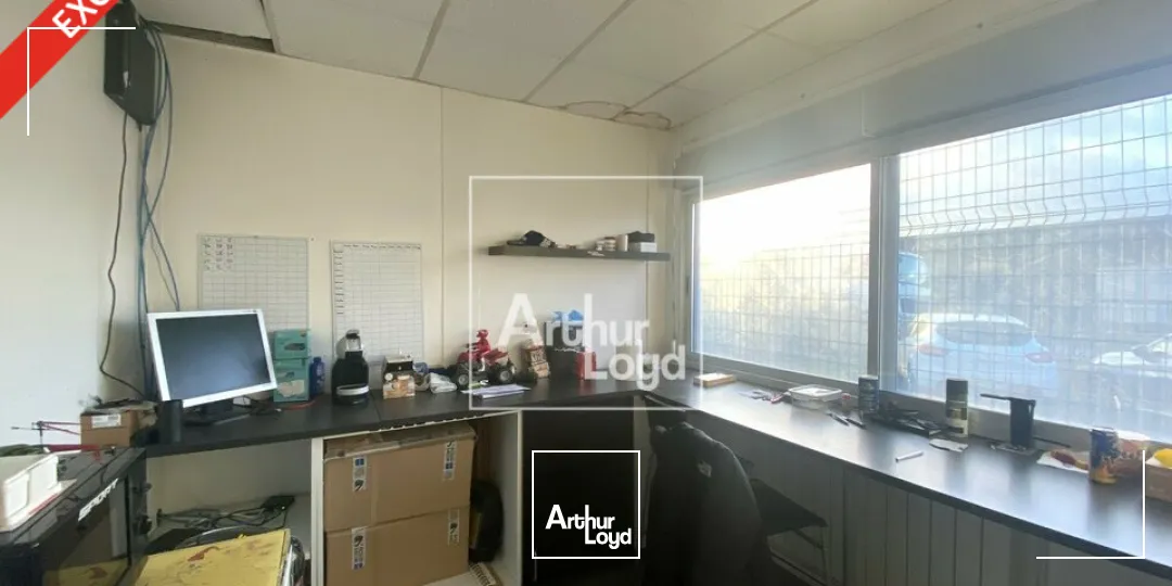 Locaux d'activité & Entrepôts - Vente - VERNEUIL-L'ÉTANG - 77390 - 571-571 - 7957115