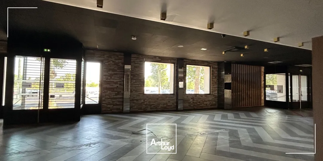 Locaux commerciaux - Location - SAINT QUENTIN - 02100 - 2805.94-2805.94 - 7957356