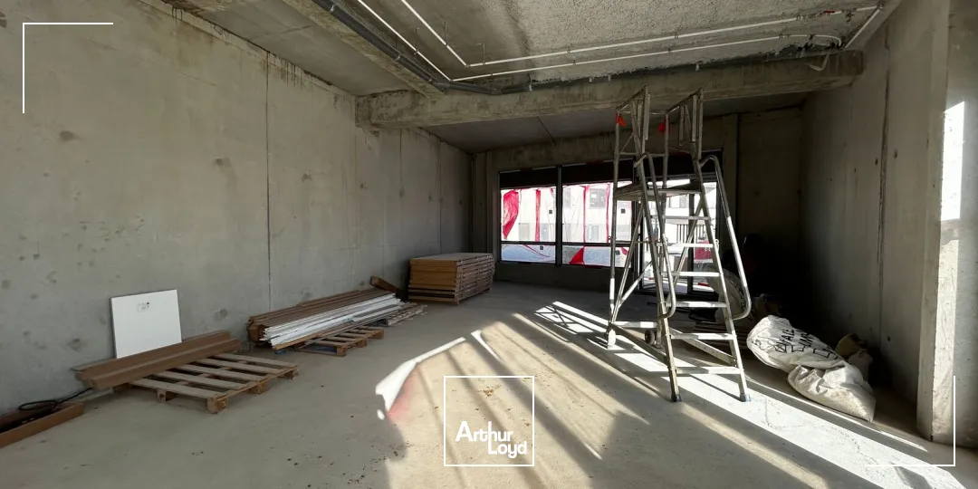 Bureaux - Vente - ARTIGUES PRES BORDEAUX - 33370 - 86.8-335 - 7957474