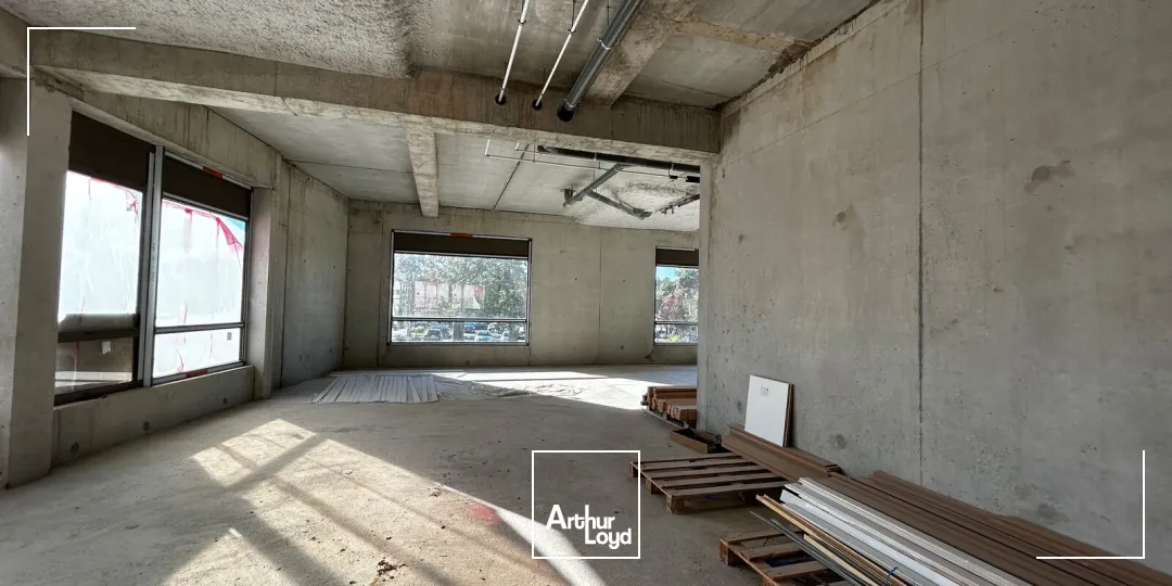 Bureaux - Vente - ARTIGUES PRES BORDEAUX - 33370 - 86.8-335 - 7957475