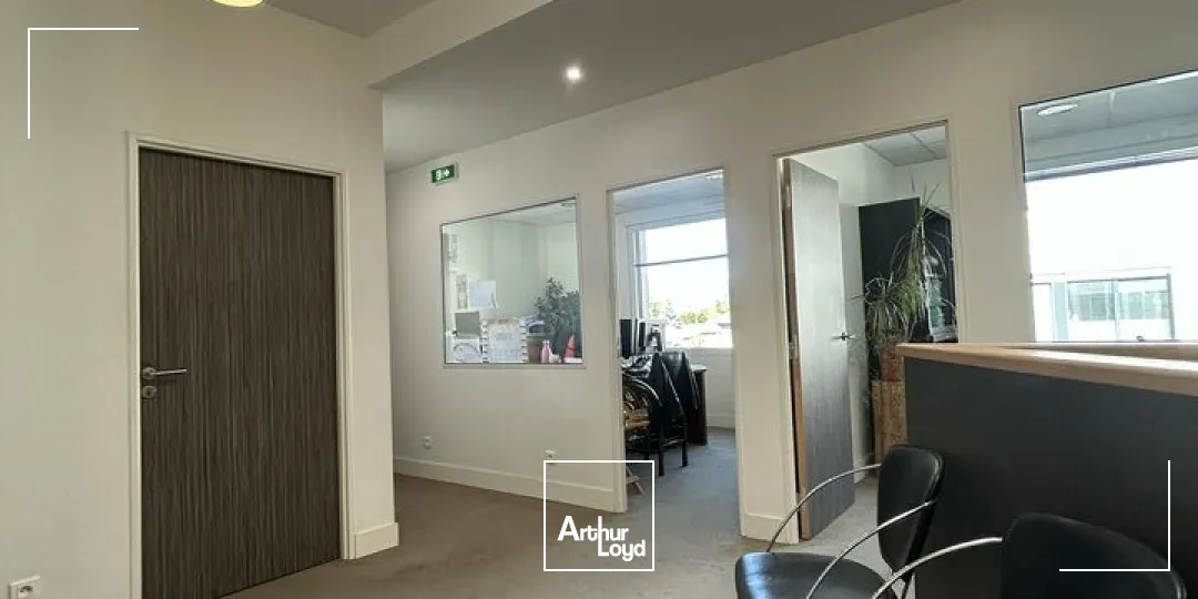 Bureaux - Vente - CHALLES-LES-EAUX - 73190 - 742-742 - 7957799