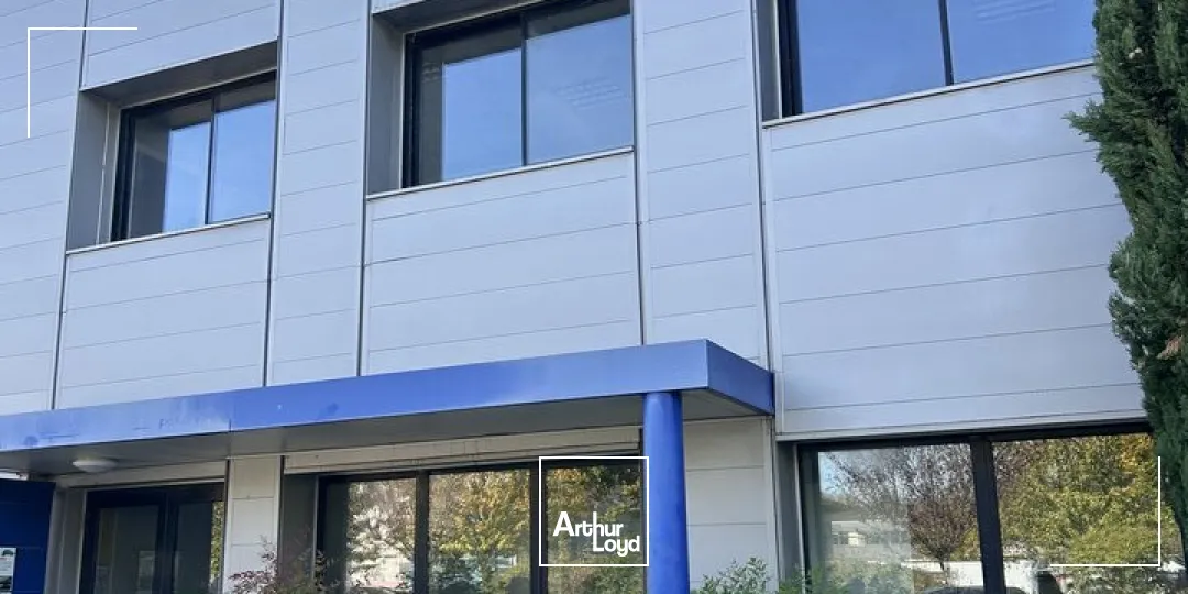 Locaux d'activité & Entrepôts - Location - SAINTE-HÉLÈNE-DU-LAC - 73800 - 1200-3200 - 7957806