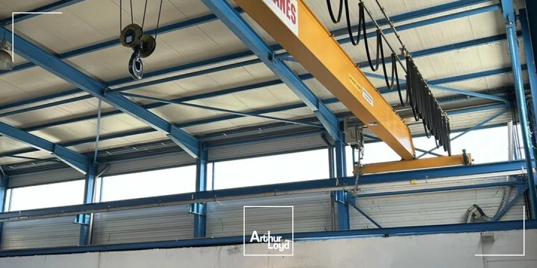 Locaux d'activité & Entrepôts - Location - SAINTE-HÉLÈNE-DU-LAC - 73800 - 1200-3200 - 7957809