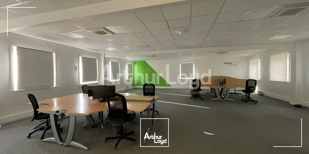 Bureaux - Location - TEMPLEMARS - 59175 - 300-1600 - 7957900