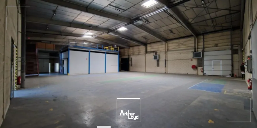 Locaux d'activité & Entrepôts - Location - DARDILLY - 69570 - 2155-2155 - 7958000