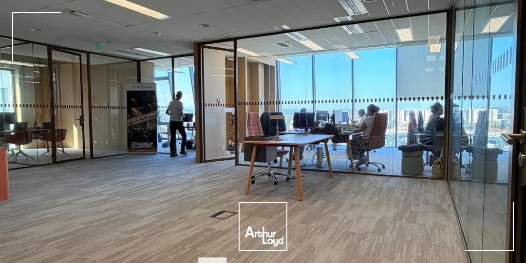 Bureaux - Location - VENISSIEUX - 69200 - 231.4-1512.2 - 7958008
