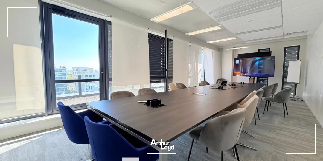 Bureaux - Location - VENISSIEUX - 69200 - 231.4-1512.2 - 7958013