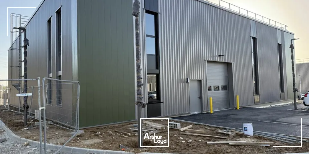 Locaux d'activité & Entrepôts - Location - VALENCE - 26000 - 360-360 - 7958152