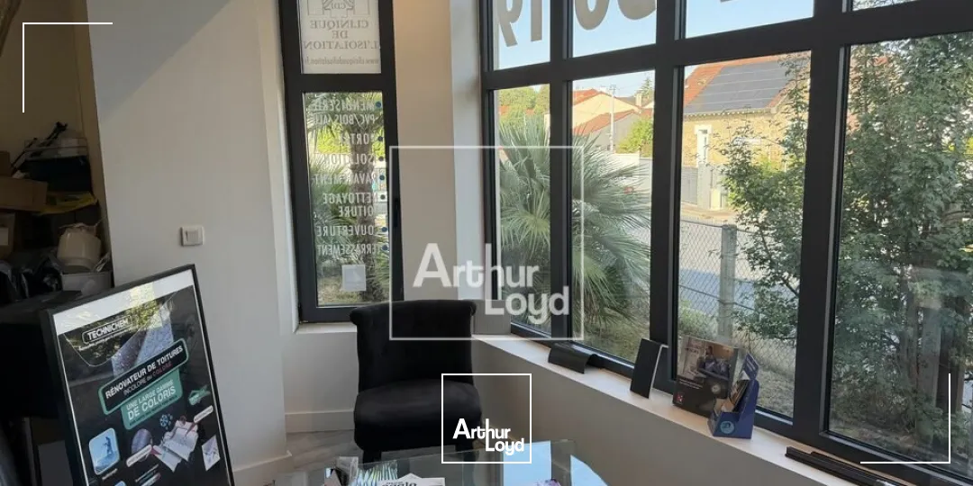 Bureaux - Location - SAINT-FARGEAU-PONTHIERRY - 77310 - 50-50 - 7958255