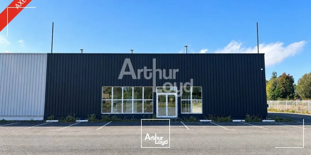Locaux d'activité & Entrepôts - Location - LA MÉZIÈRE - 35520 - 300-300 - 7958285
