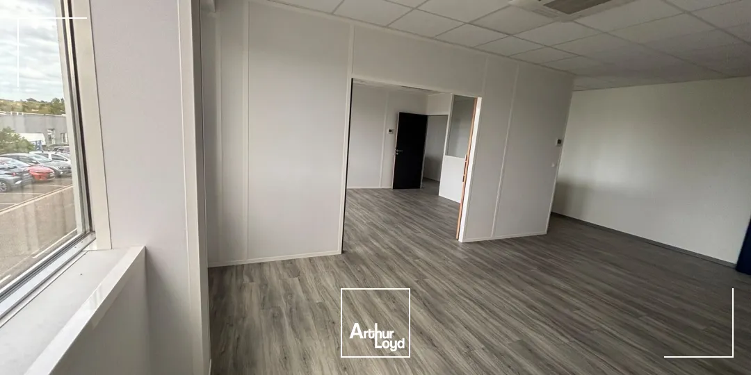 Bureaux - Location - ARTIGUES PRES BORDEAUX - 33370 - 20-517 - 7958597