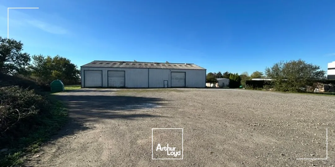 Locaux d'activité & Entrepôts - Vente - LE BIGNON - 44140 - 920-920 - 7958738