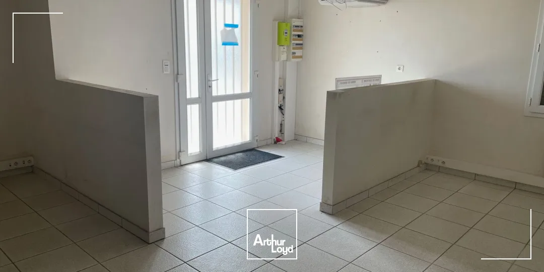 Locaux d'activité & Entrepôts - Vente - LE BIGNON - 44140 - 920-920 - 7958734