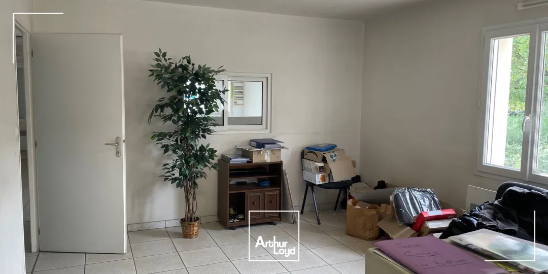 Locaux d'activité & Entrepôts - Vente - LE BIGNON - 44140 - 920-920 - 7958735