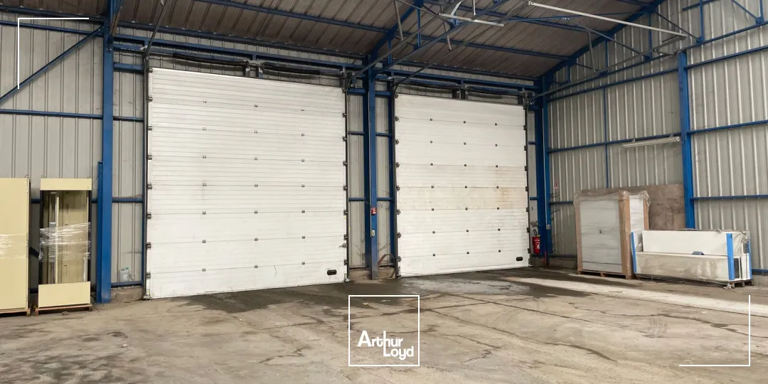 Locaux d'activité & Entrepôts - Vente - LE BIGNON - 44140 - 920-920 - 7958739