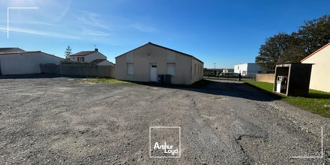 Locaux d'activité & Entrepôts - Vente - LE BIGNON - 44140 - 920-920 - 7958741