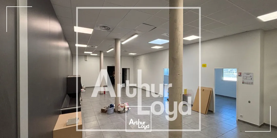 Locaux commerciaux - Location - LA CALMETTE - 30190 - 585-585 - 7959501